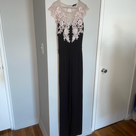 BLĀSHE lace Jumpsuit - Picture 13 of 13